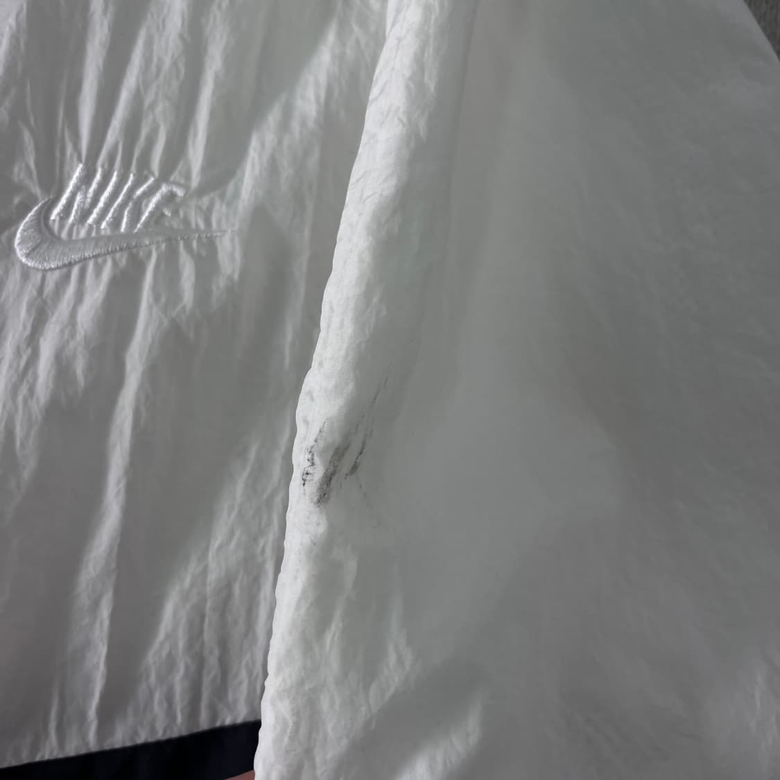 105 나이키 빅로고 나일론 바람막이 상품이미지5