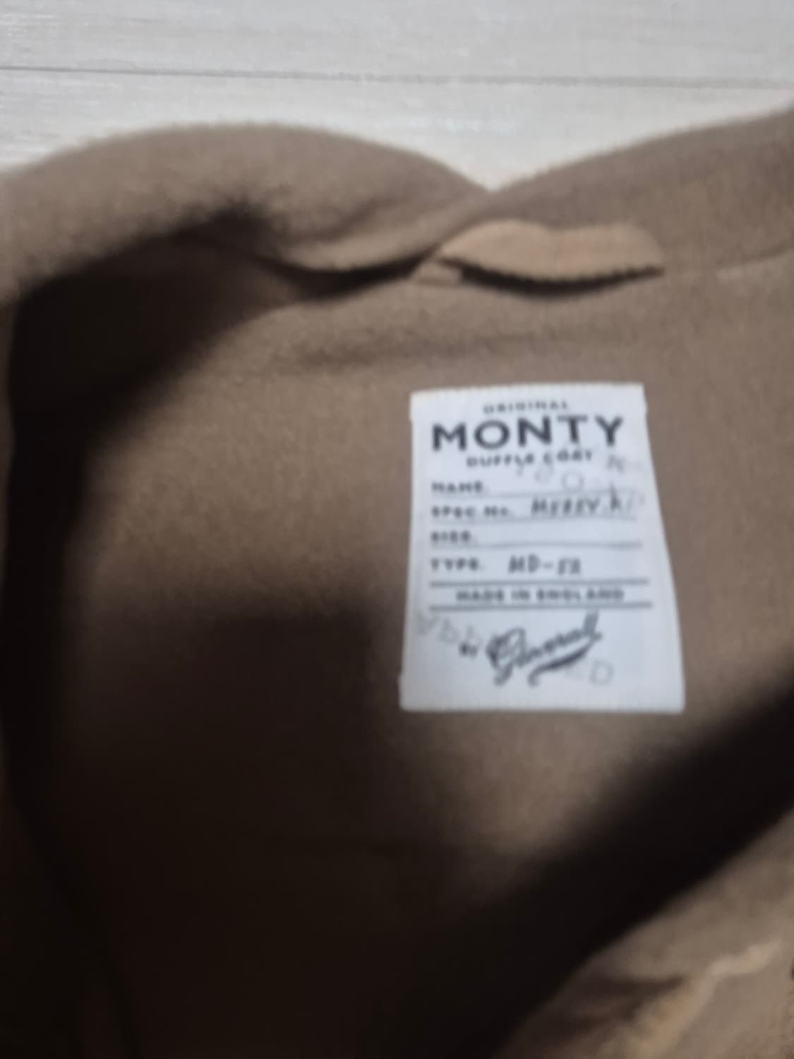 글로버올 몬티 m 새상품급 판매합니다. 상품이미지2