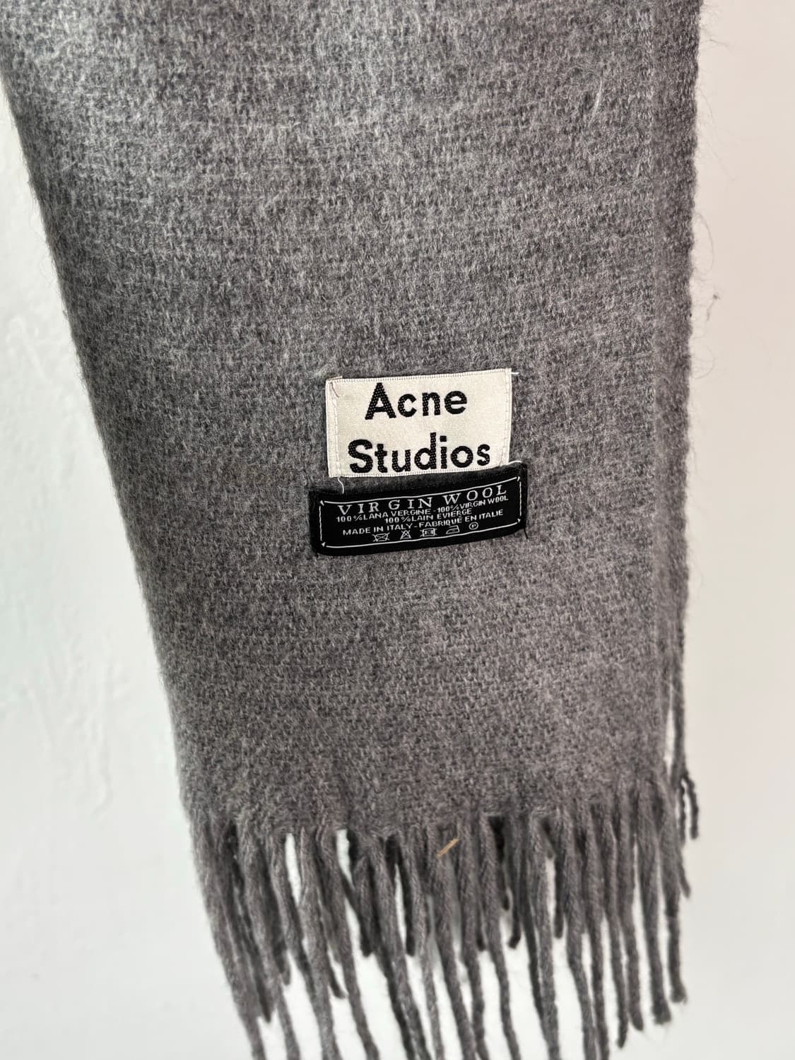 아크네 스튜디오 버진 울 머플러 상품이미지6
