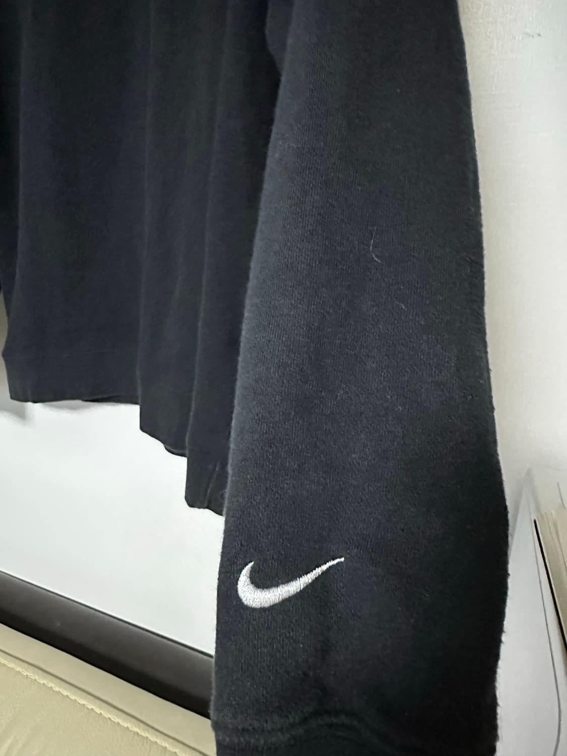 나이키 더블 스우시 맨투맨 블랙 색상 XL 사이즈 상품이미지3