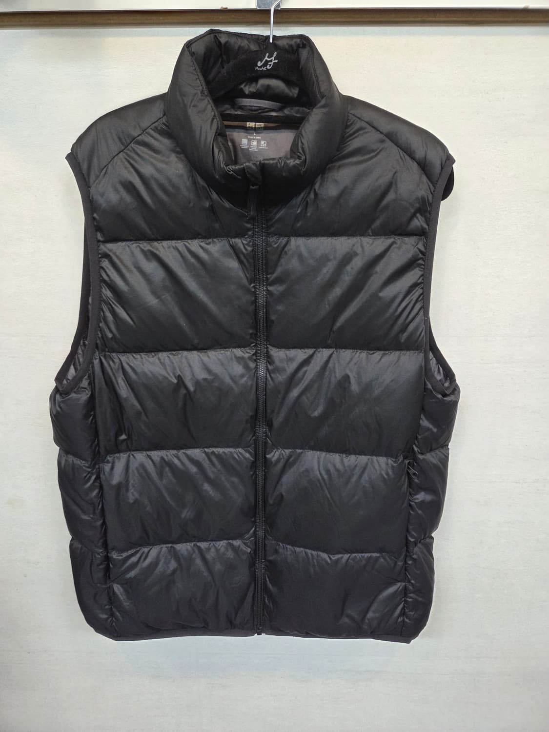 유니클로 울트라라이트다운 패딩조끼 L 상품이미지1