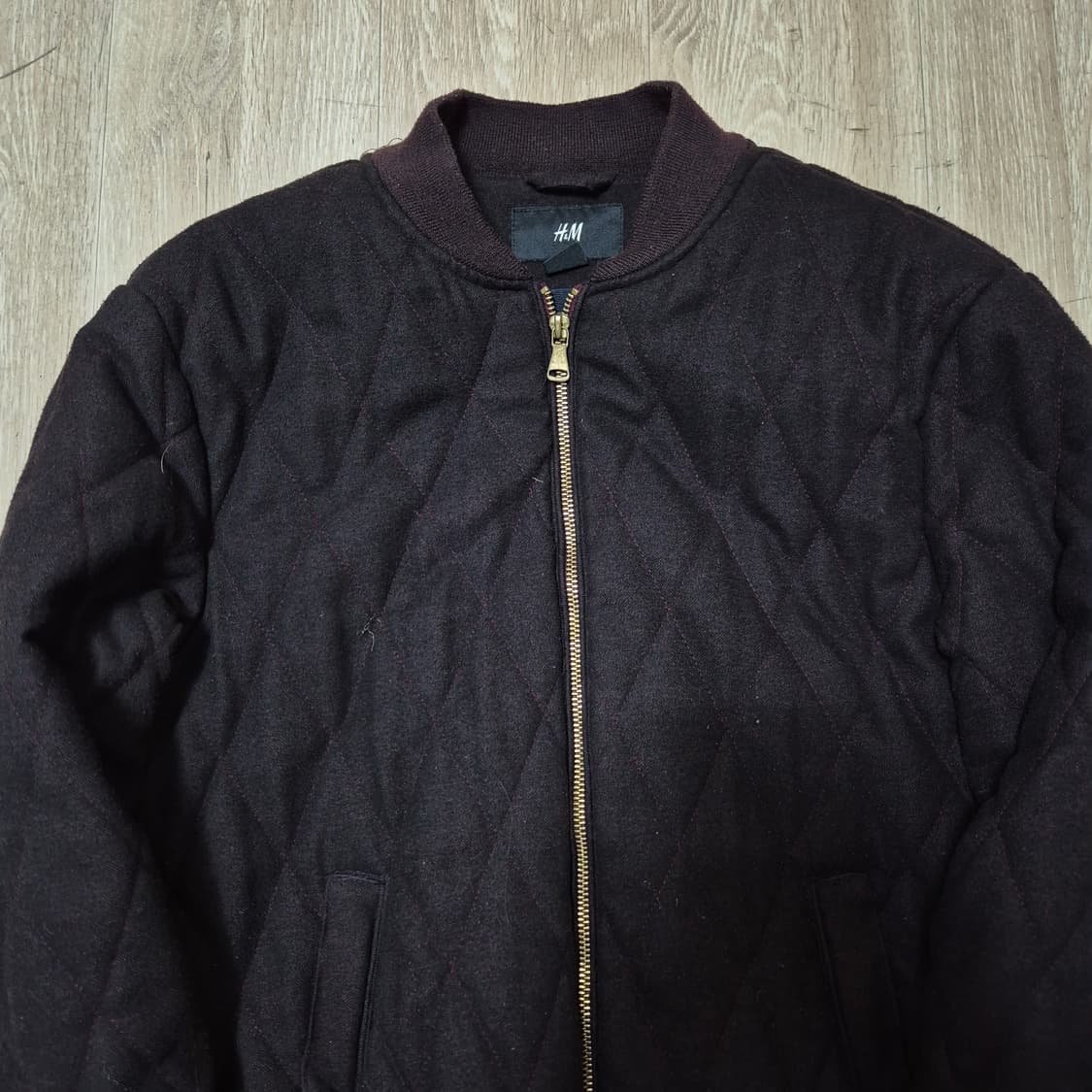 H&M 에이치앤엠 남성 다이아몬드 퀼팅 모직 블루종 자켓 S(90) 상품이미지2