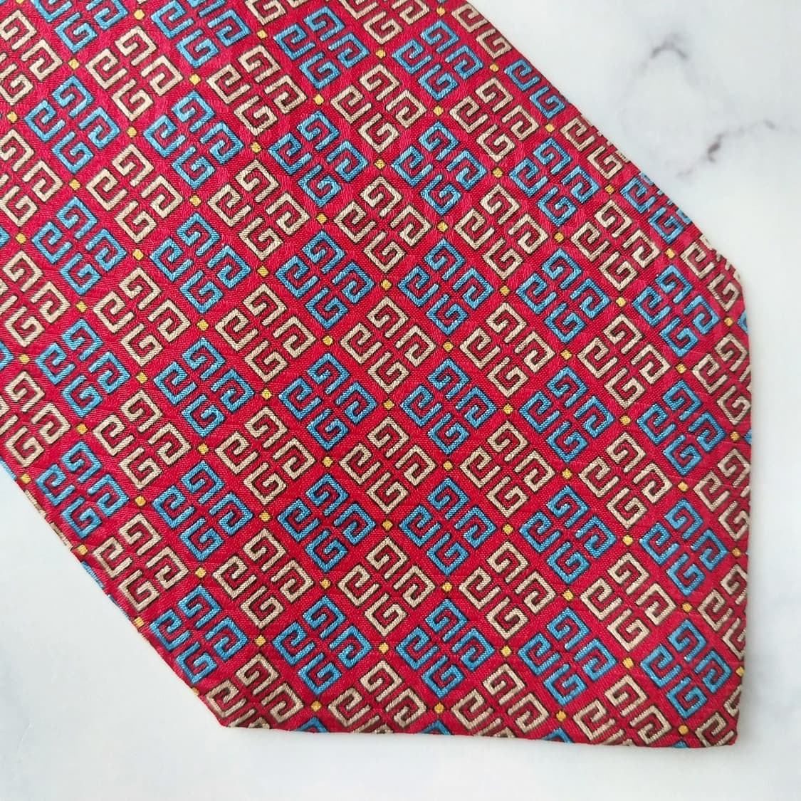 지방시 실크 올오버 로고 패턴 넥타이 9.5cm A+등급 k2045
 상품이미지6