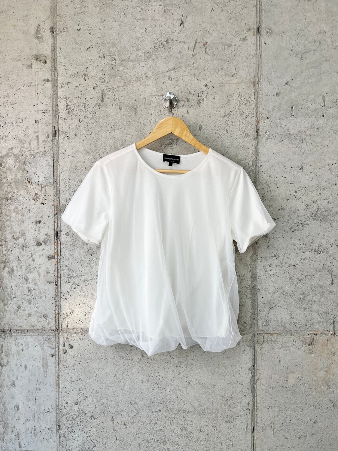 Emporio Armani 아르마니 쉬어 탑 화이트 상품이미지1