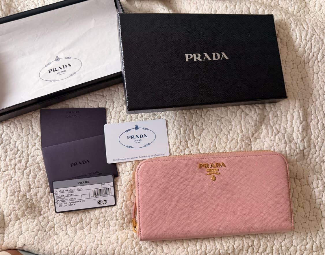 [정품] 프라다 사피아노 핑크 장지갑  상품이미지1