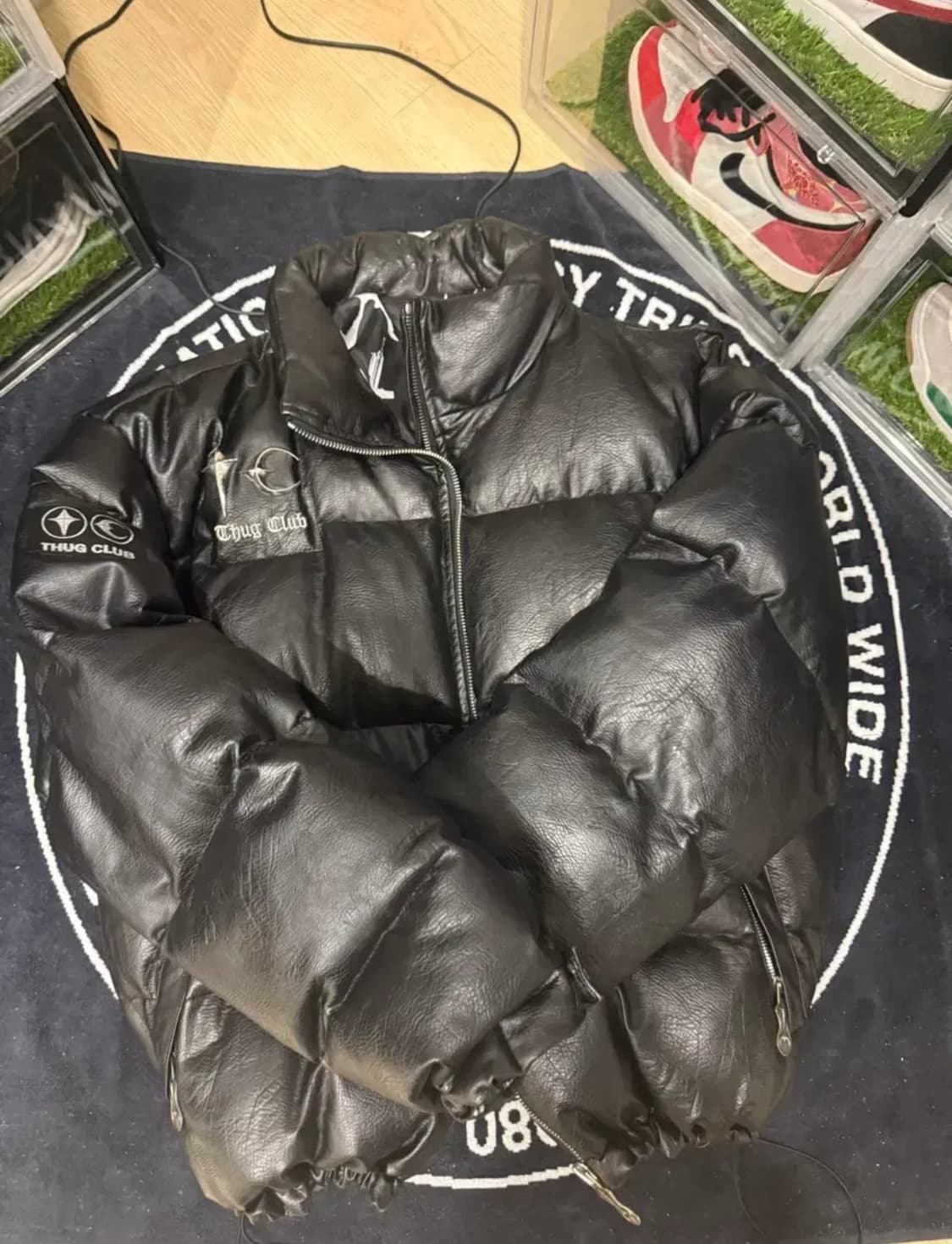 떠그클럽 패딩 3사이즈 상품이미지1