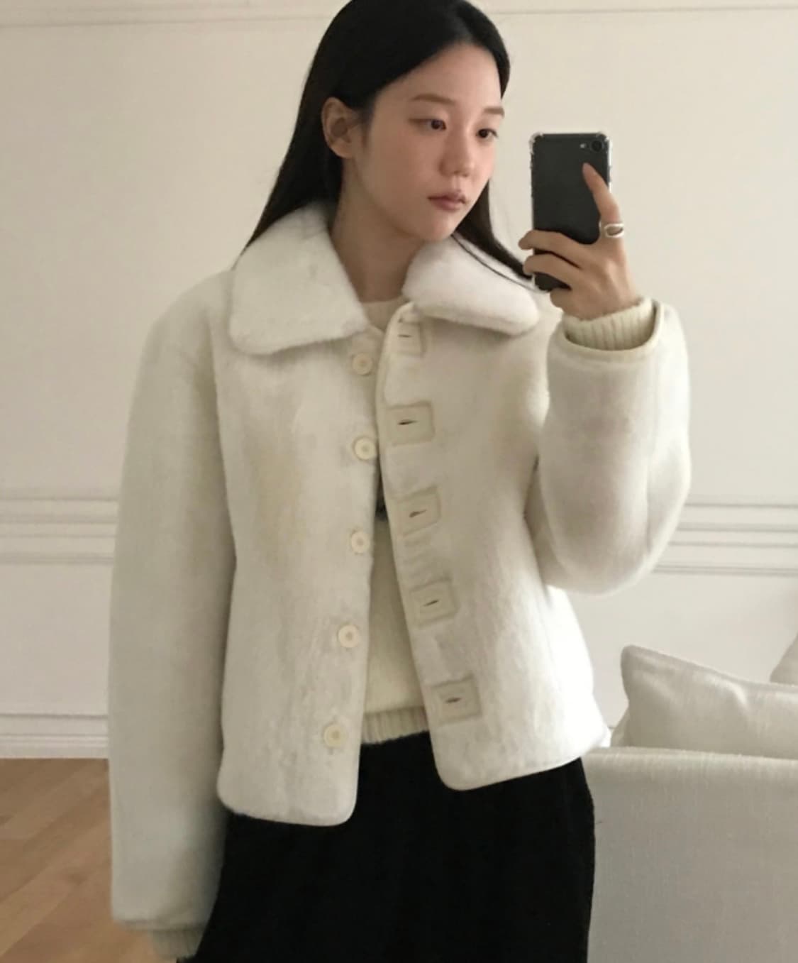 리버시블 아이보리 플러피 퍼자켓 상품이미지4