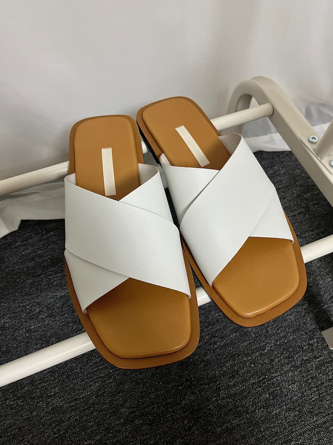 하바나 레더 슬리퍼 상품이미지4