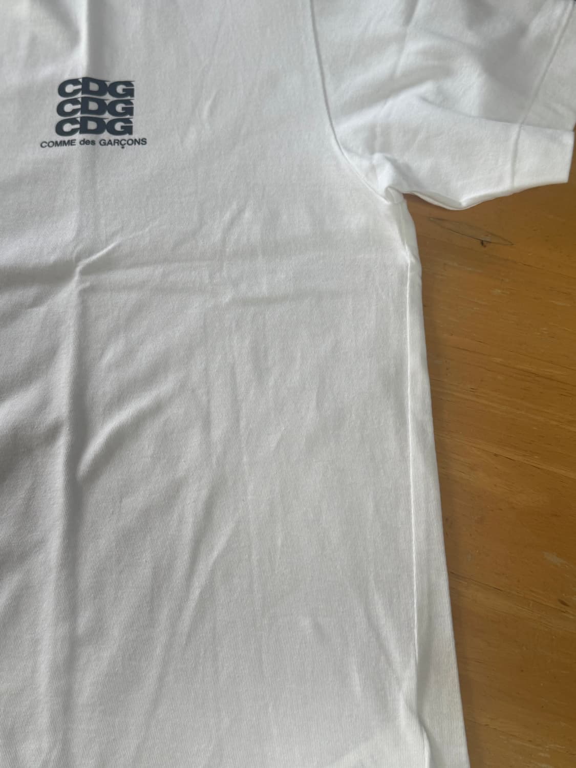 CDG 오버사이즈 티셔츠 1 화이트 M 새상품(이염) 상품이미지2