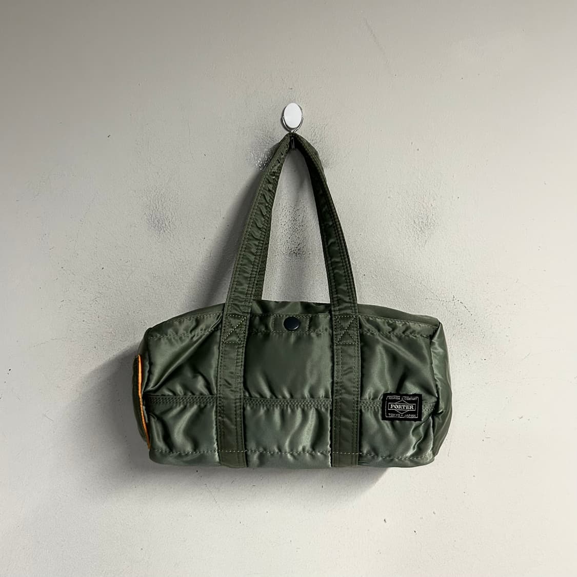 PORTER glossy cylinder mini bag khaki 상품이미지1