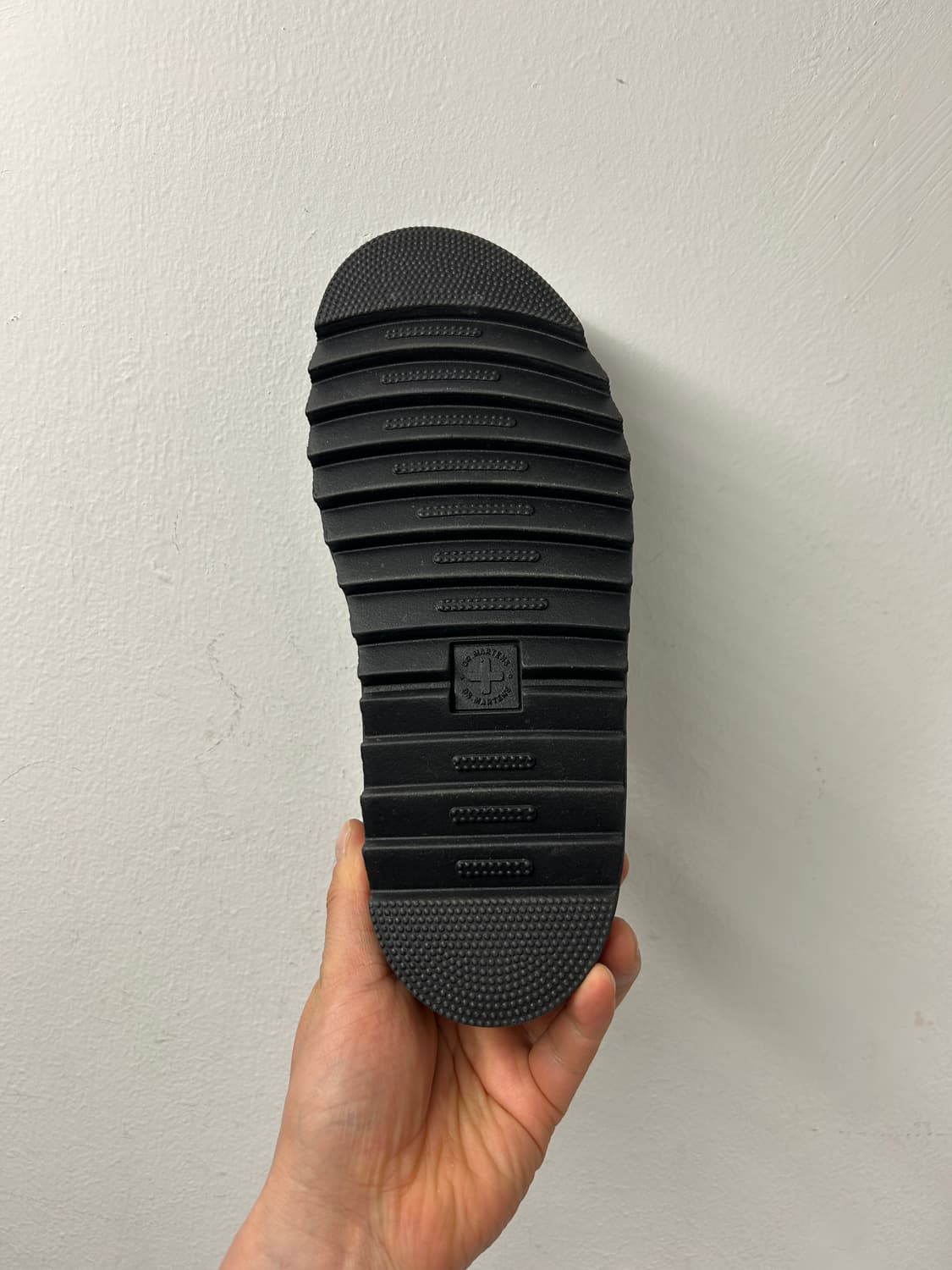 닥터마틴 마일즈 슬라이드 260 상품이미지4