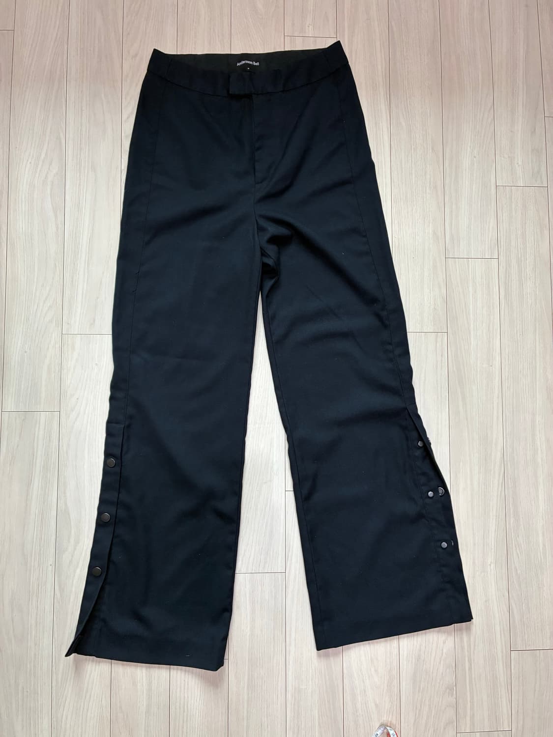 [정품] 앤더슨벨 사이드 스냅 슬릿 슬랙스 - M (27-28인치)  디 상품이미지1