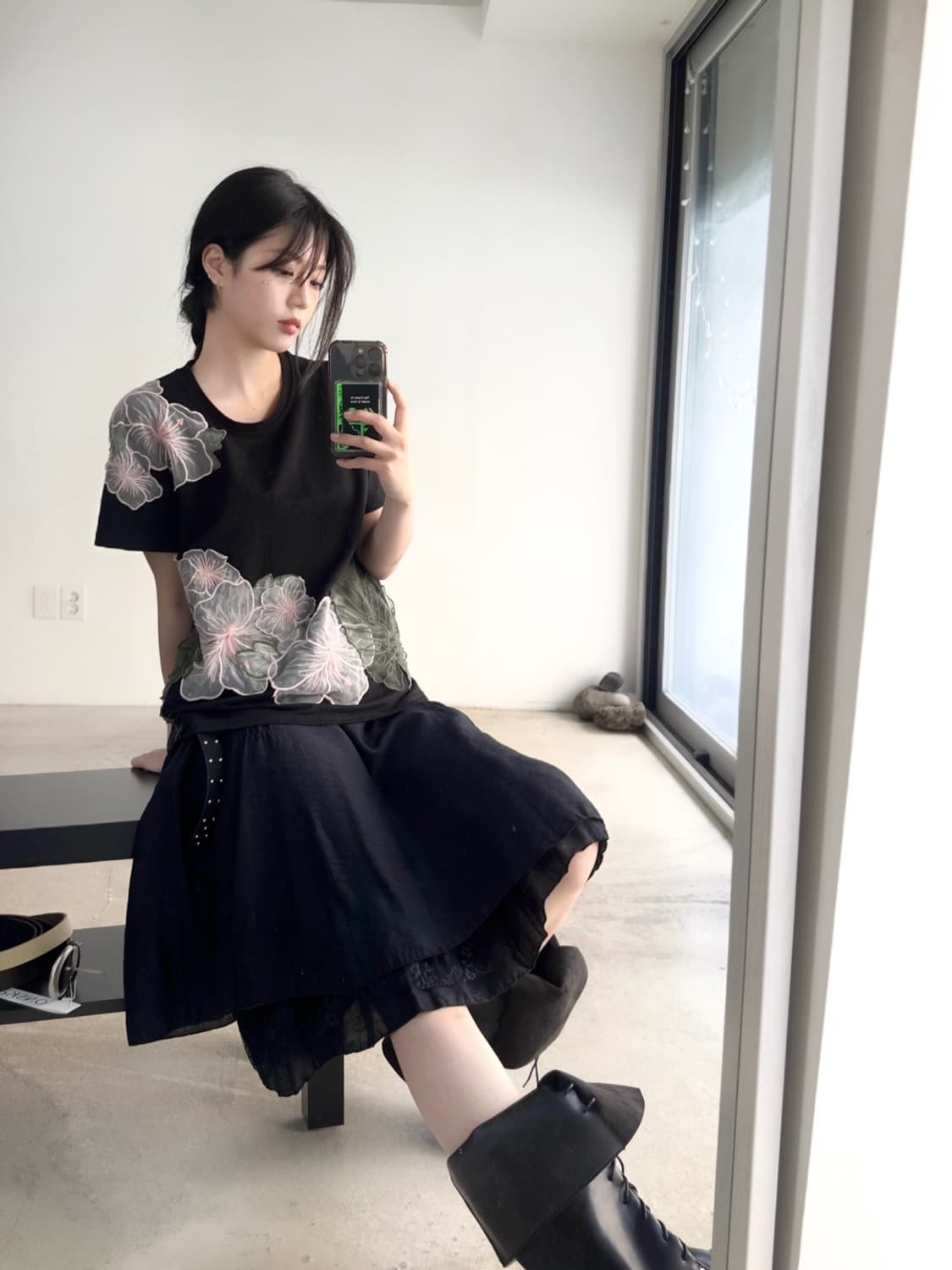 Hibiscus sheer half top / black 상품이미지4
