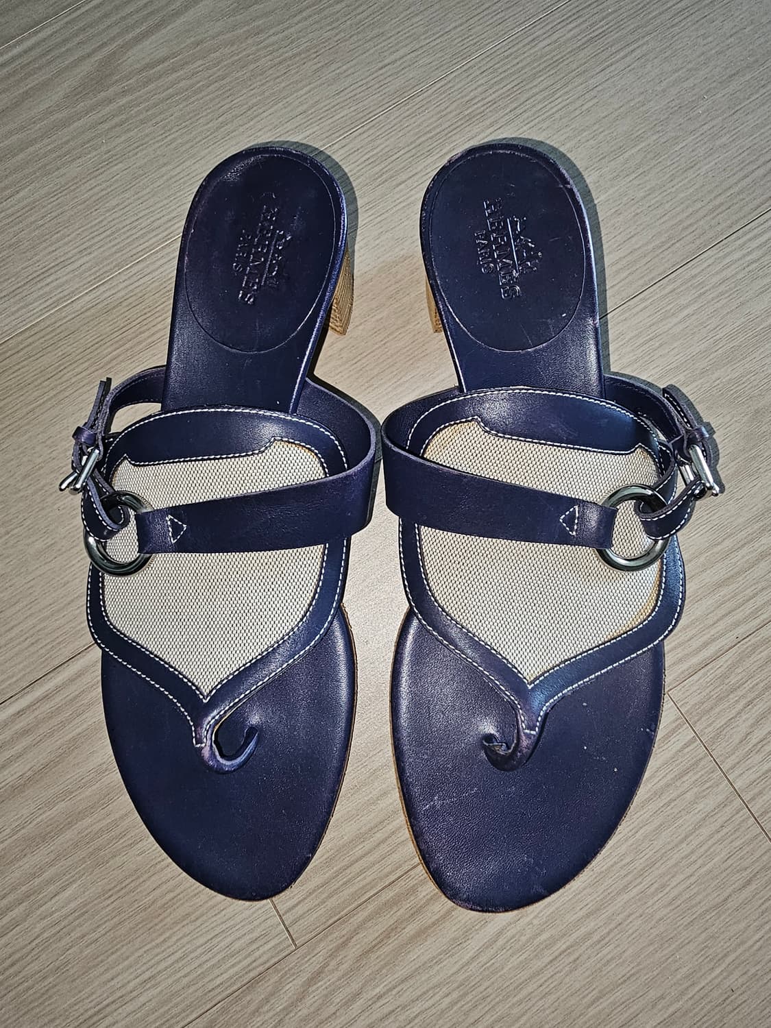 에르메스 여성 샌들 네이비 상품이미지1