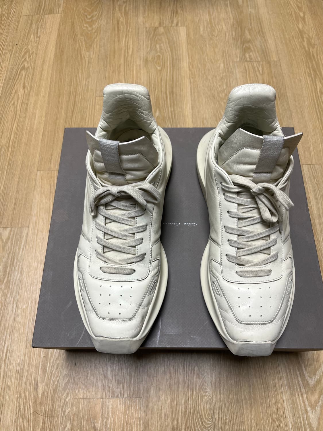 [42.5] 릭오웬스 게스러너 밀크 상품이미지3