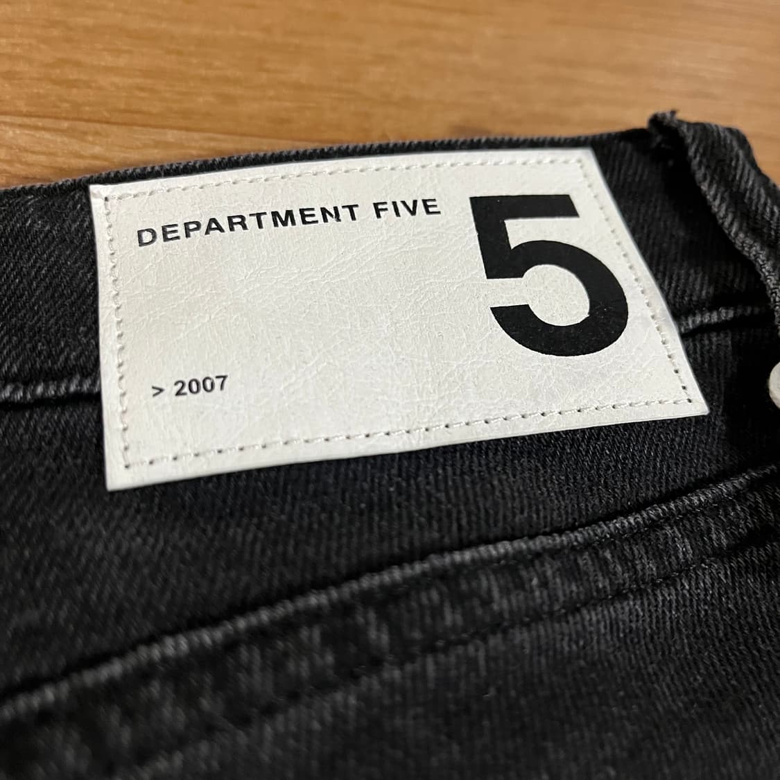 [30] (새상품) 디파트먼트5 흑청데님 상품이미지5