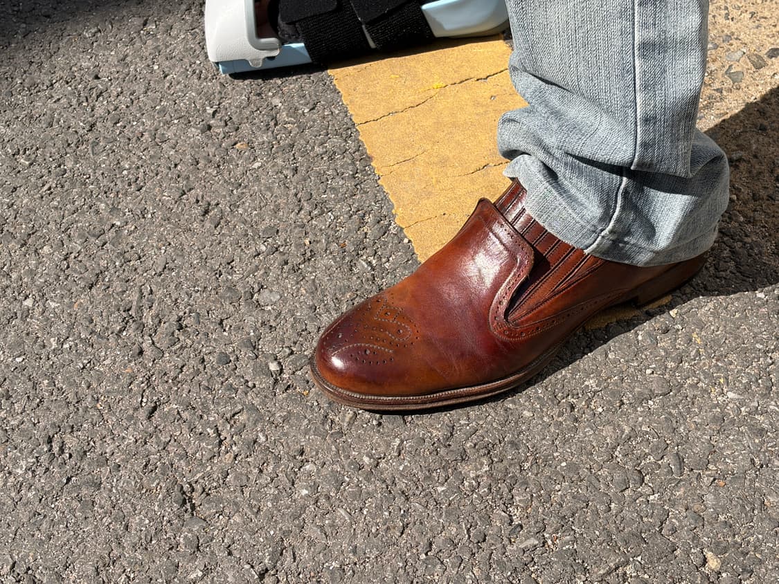 돌체앤가바나 플리츠 윙팁 구두 상품이미지3