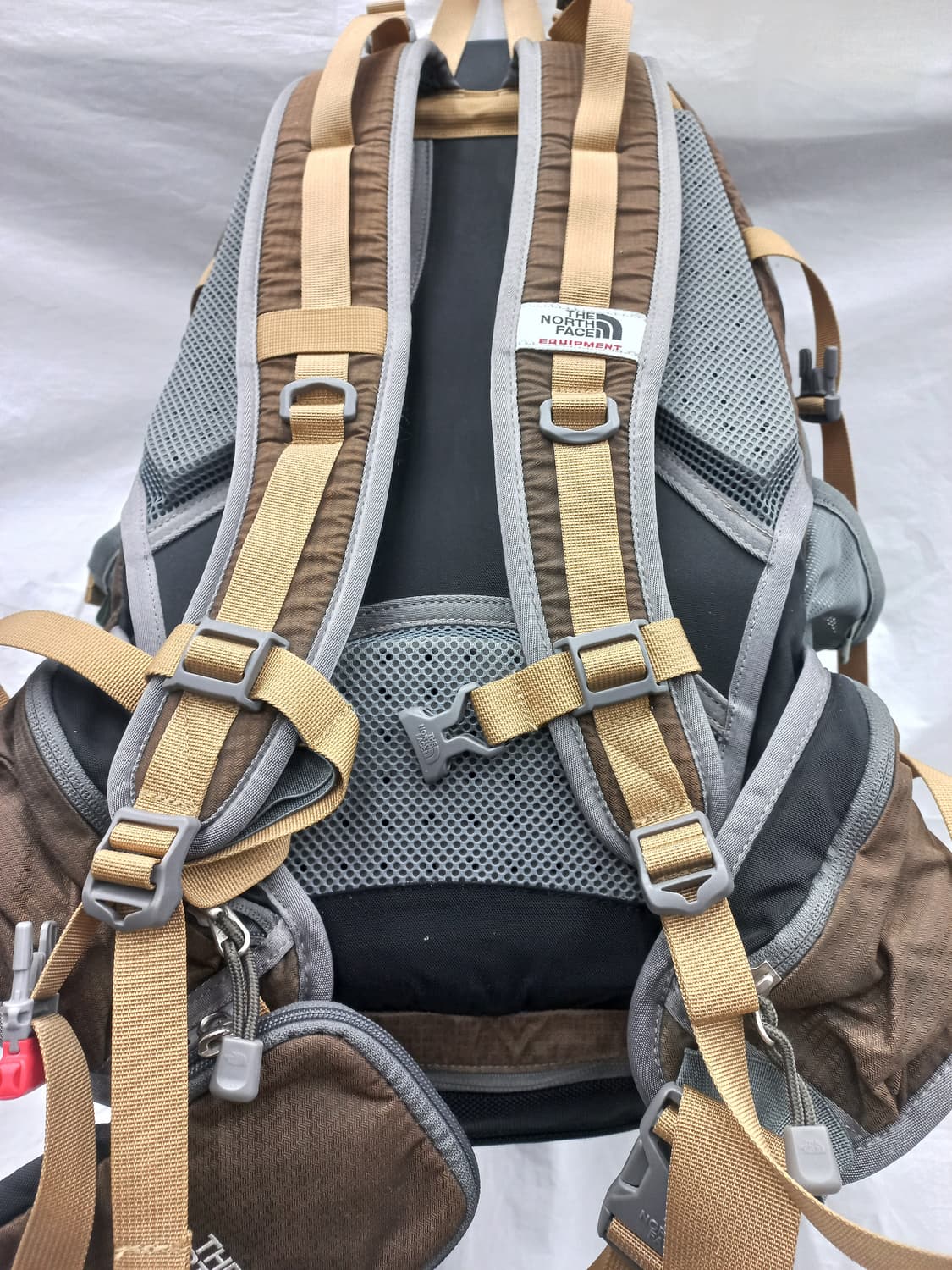 노스페이스 벤처 백팩 브라운(30리터) 상품이미지7