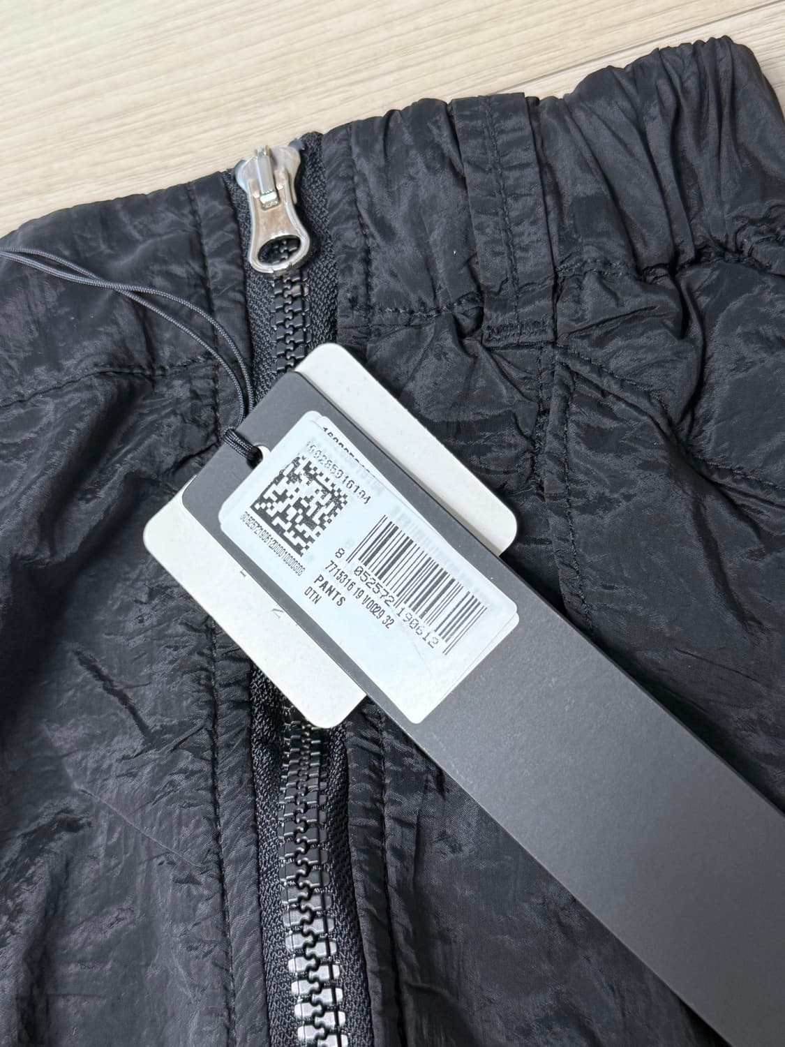 [New] 스톤아일랜드 크링클랩스 나일론 팬츠  상품이미지2