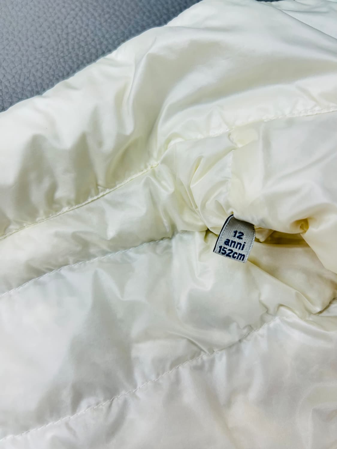 몽클레어 리안 화이트 다운 베스트 패딩(키즈)(12세/성인44) 상품이미지8