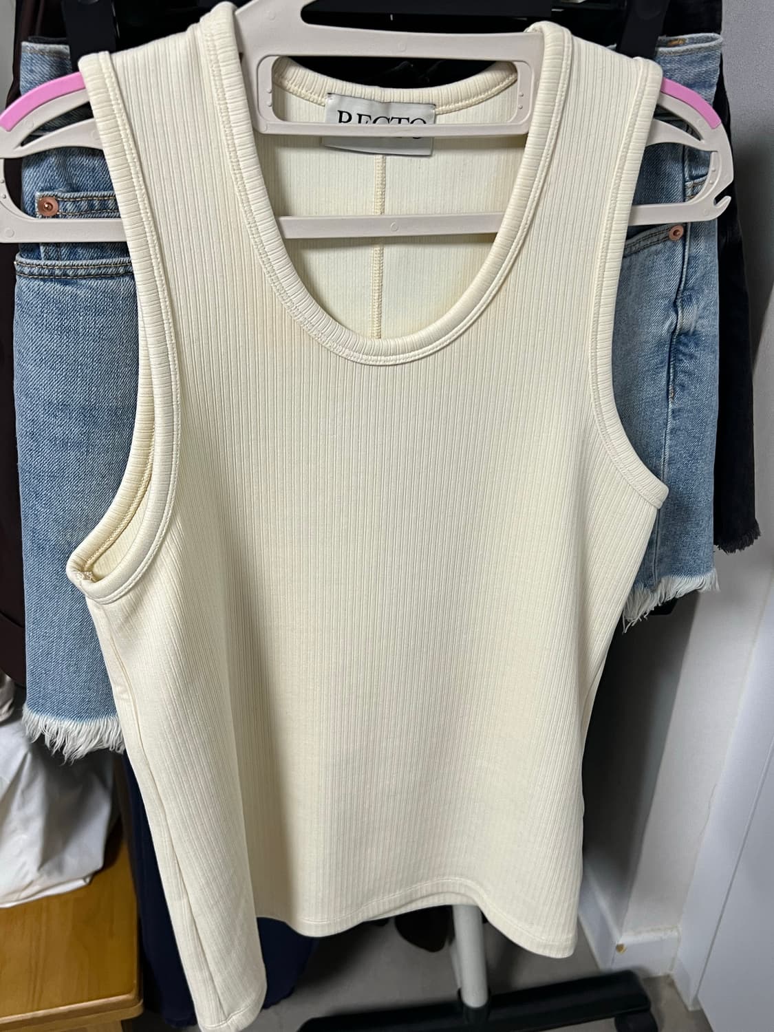 렉토 24FW 자카드 탱크탑 슬리브리스 나시 크림 (S) 상품이미지1