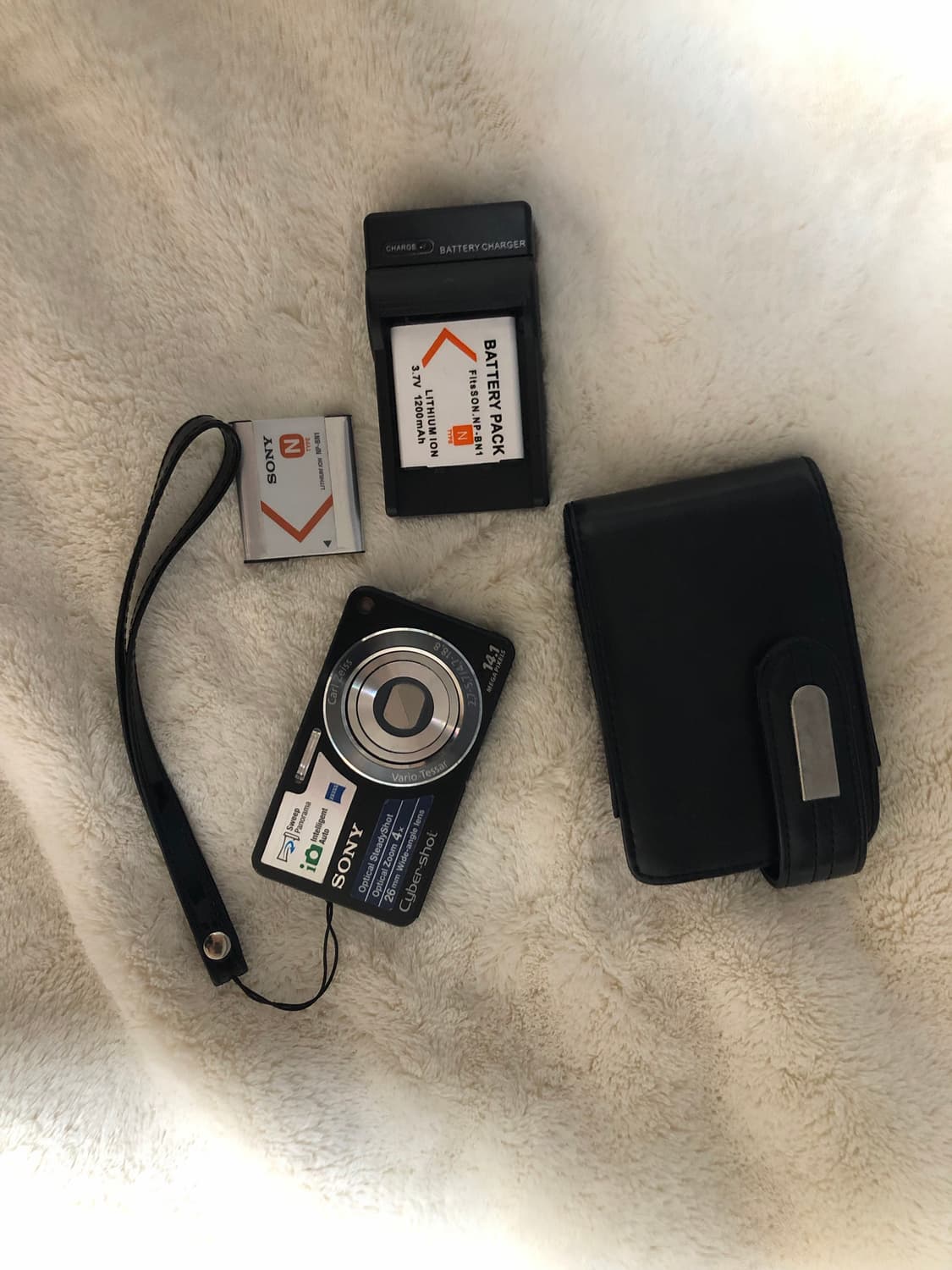 Sony Cyber-shot W350 디카 소니카메라 상품이미지1