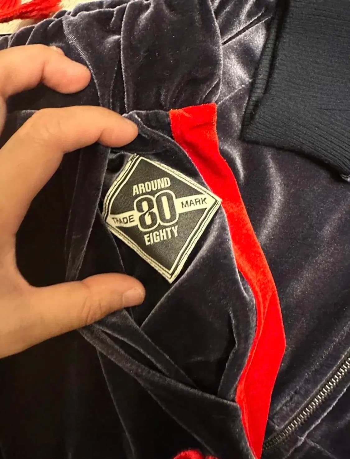 어라운드 80 velvet zipup_dark grey 셋업 상품이미지2