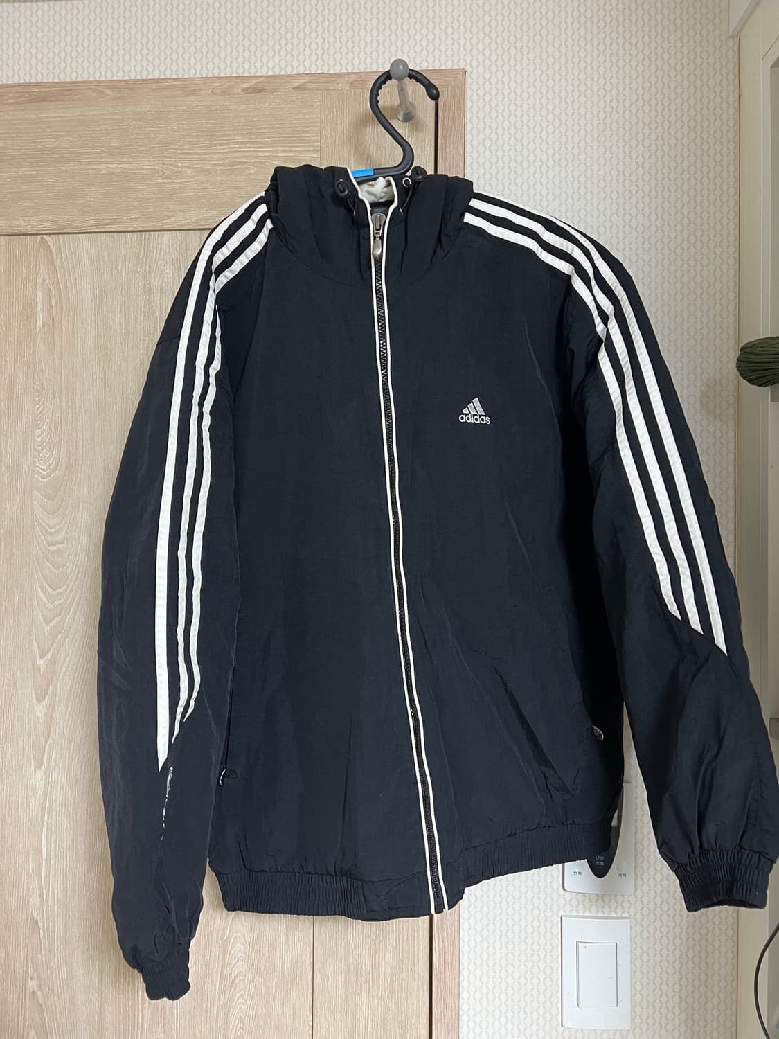 90s 아디다스 올드스쿨 블랙 누빔 점퍼 자켓 상품이미지1