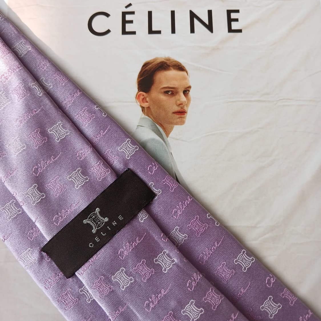 셀린느 실크 바이올렛 자카드 로고 넥타이 9cm A등급 A19524
 상품이미지7