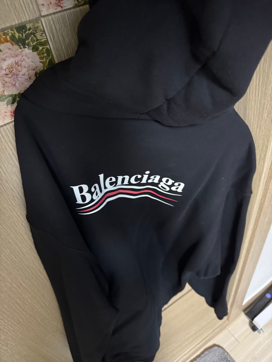 발렌시아가 후드티 라지사이즈 상품이미지2