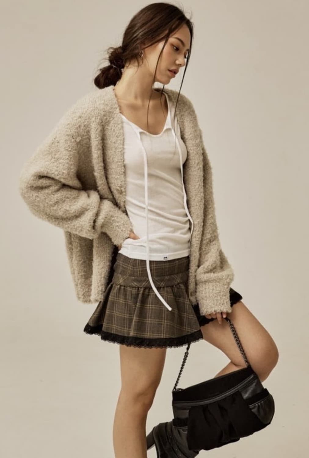 쓰리타임즈 푸들 가디건 블랙, 베이지 구합니다 상품이미지1