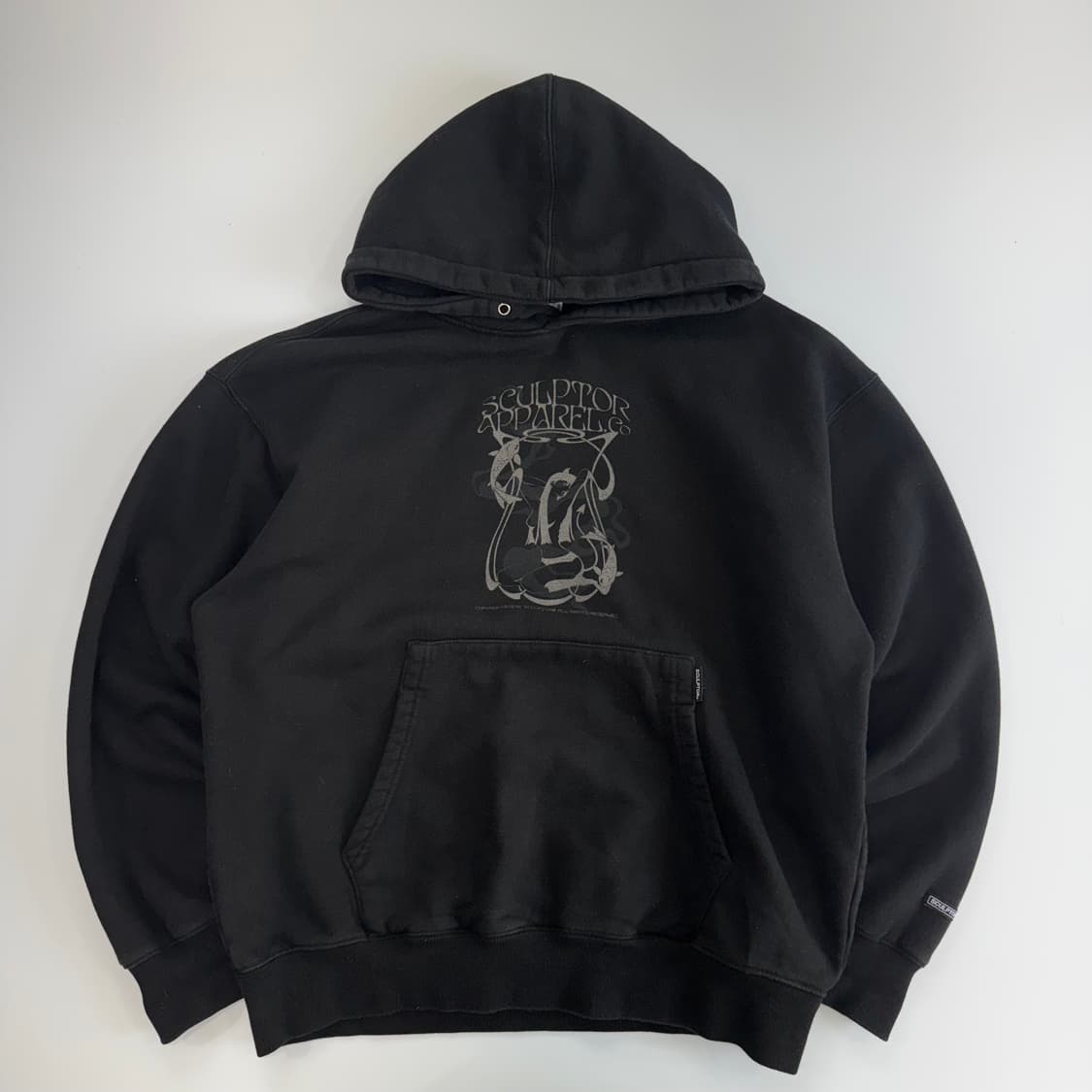 Sculptor 스컬프터 그래픽 블랙 후드티 상품이미지3