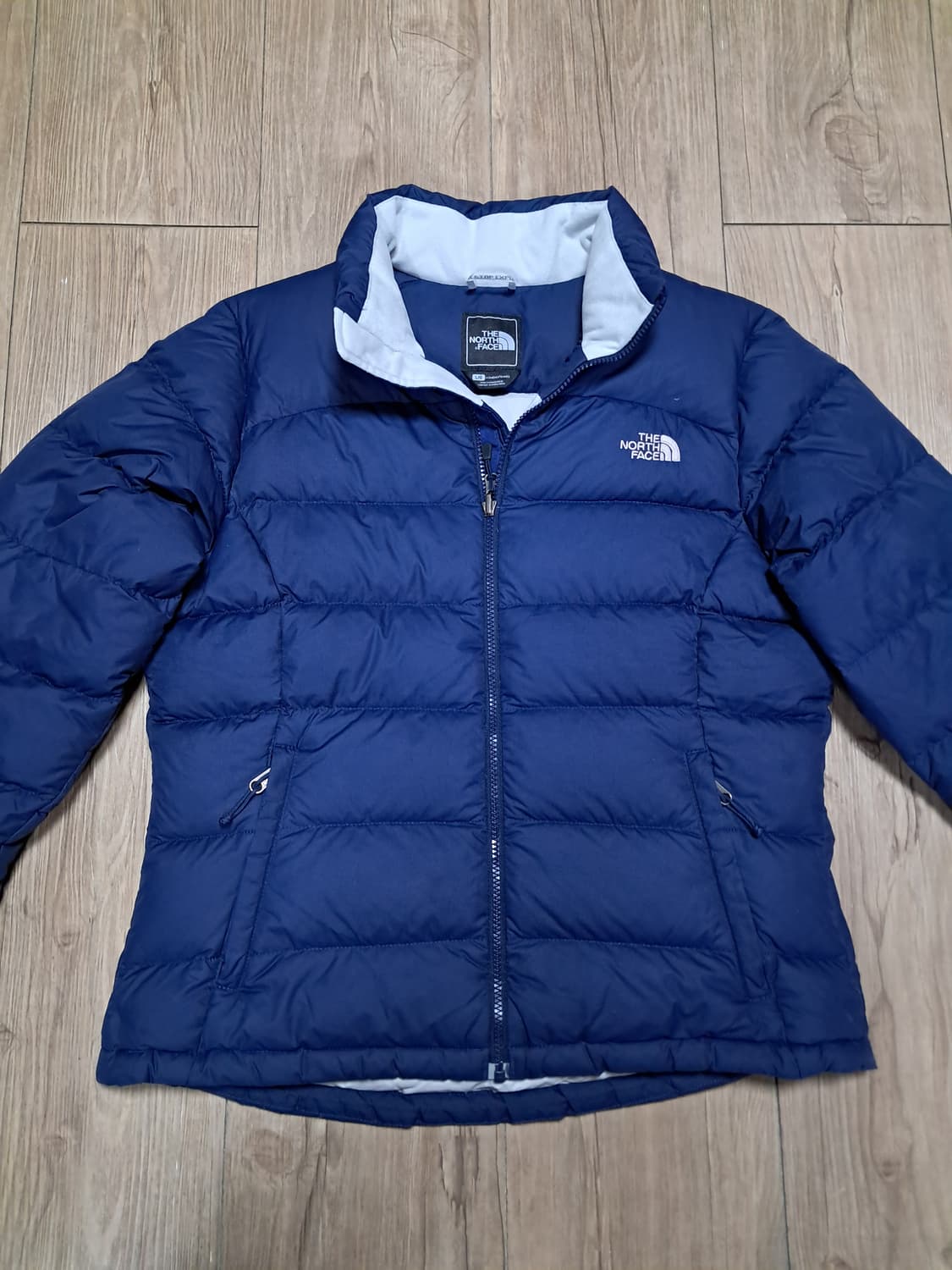 노스페이스 여성 숏패딩 L 상품이미지2