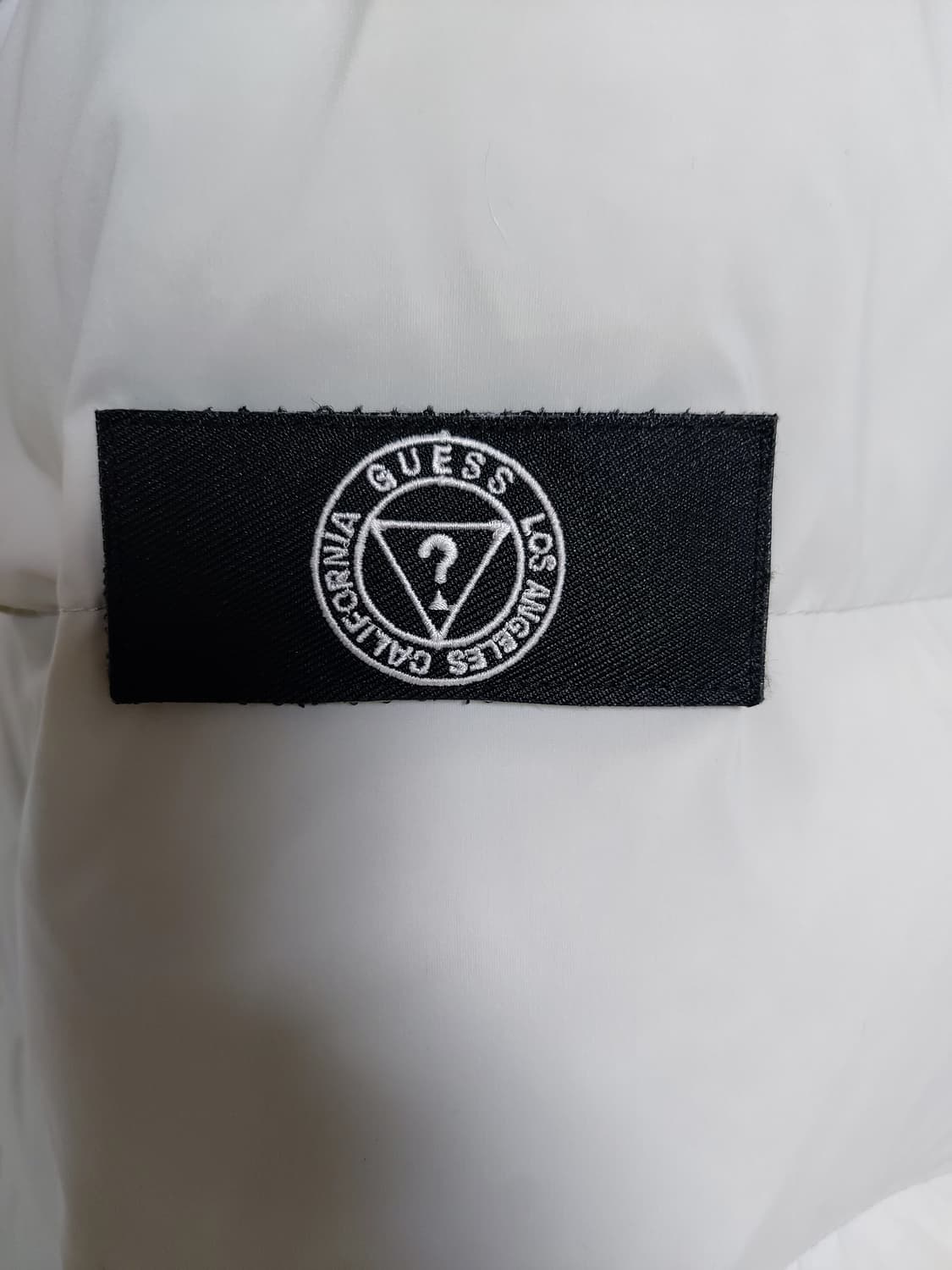 GUESS 남성 구스다운 하프패딩 (XL)105~110

 상품이미지6