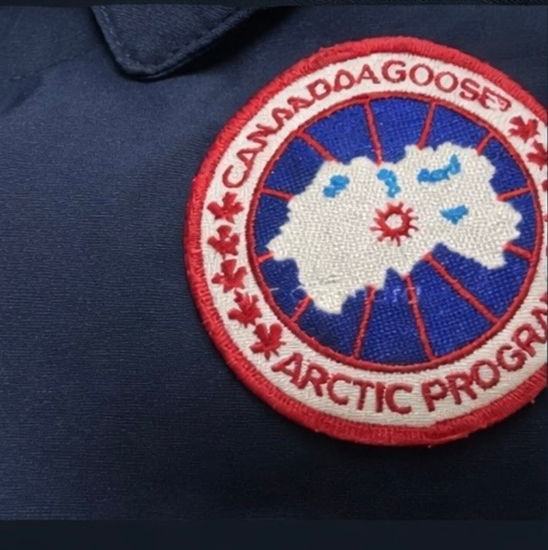 캐나다구스 패딩 상품이미지3