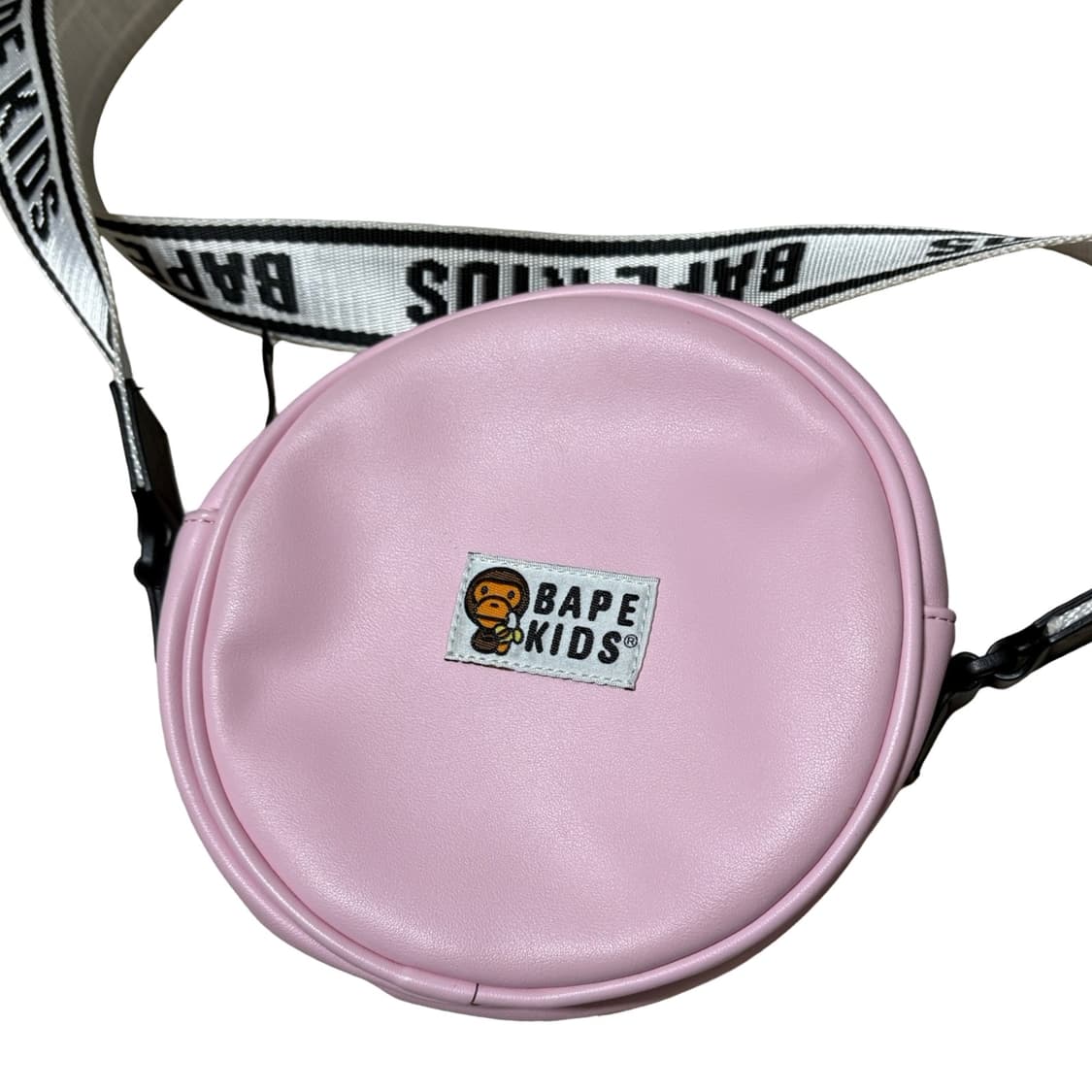 베이프 마일로 크로스백 상품이미지2