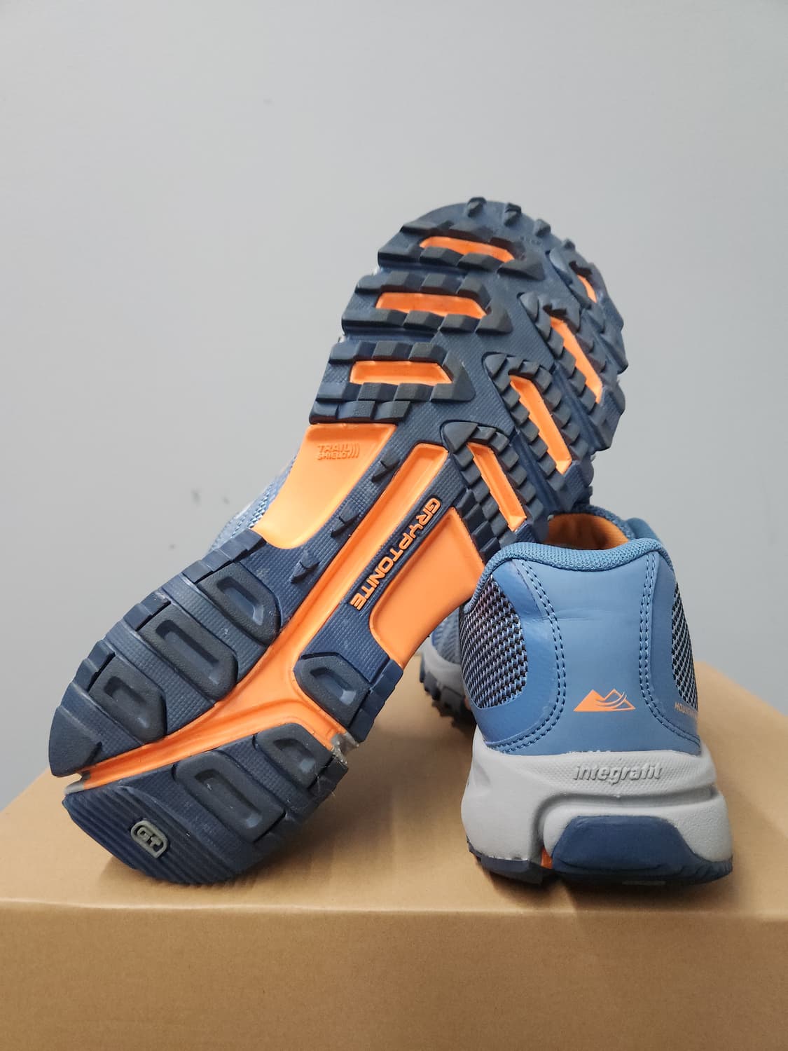 컬럼비아 몬트레일 트래킹 러닝화 (여성) 상품이미지5