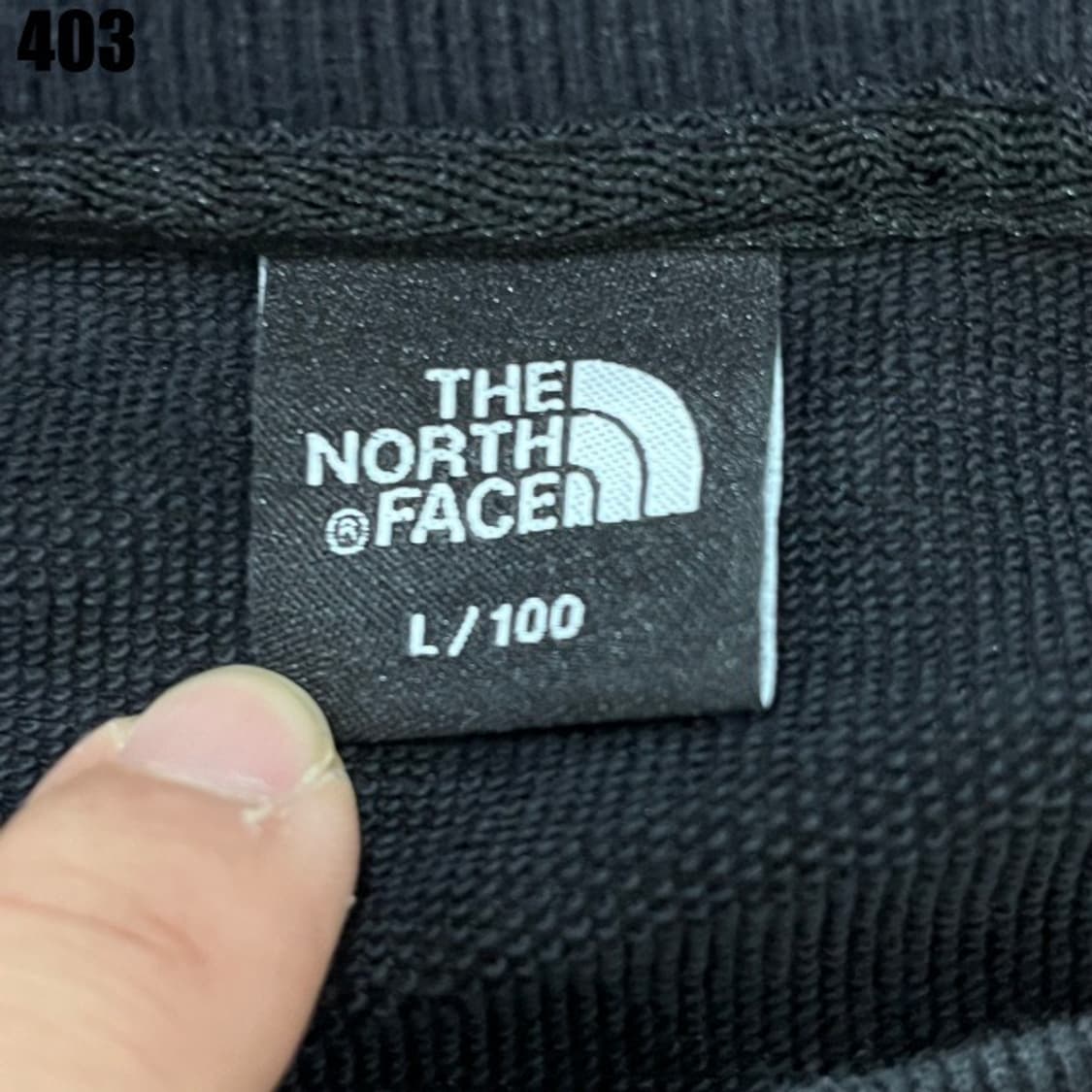 노스페이스 블랙 맨투맨  상품이미지2