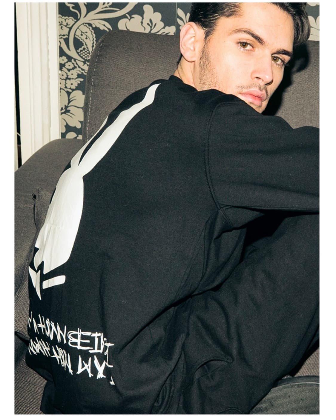 아임낫어휴먼비잉 긴팔 티셔츠 롱슬리브리스 토끼 플레이보이 L 100 블랙 상품이미지3