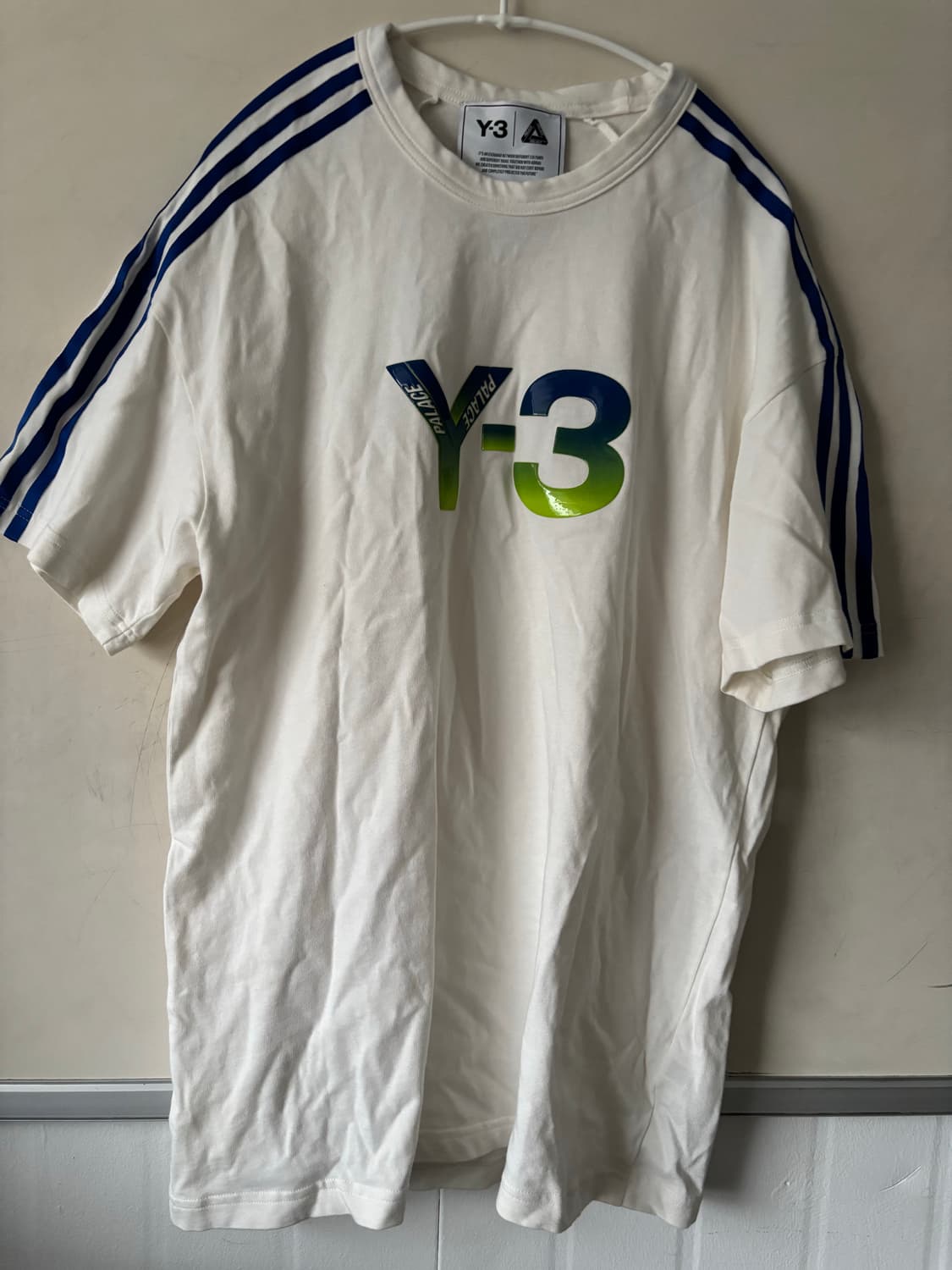 팔라스 Y-3 반팔 L 상품이미지1