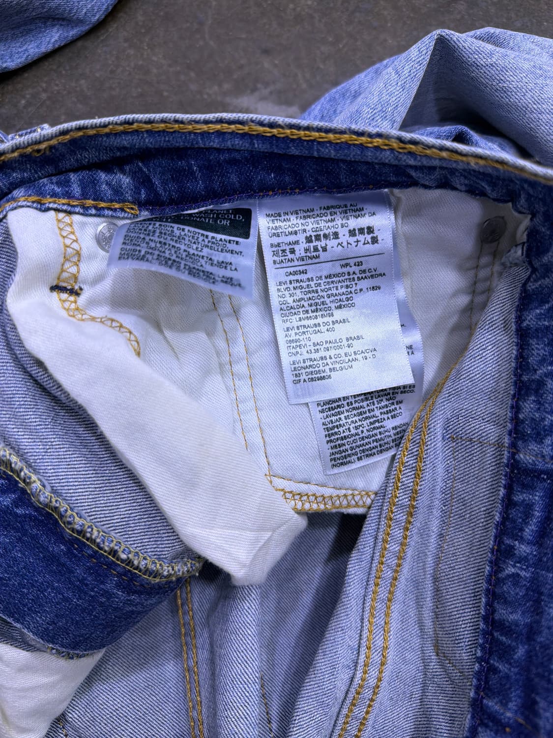 리바이스 502 테이퍼드핏 빈티지 타이 워싱 데님팬츠 36 상품이미지8