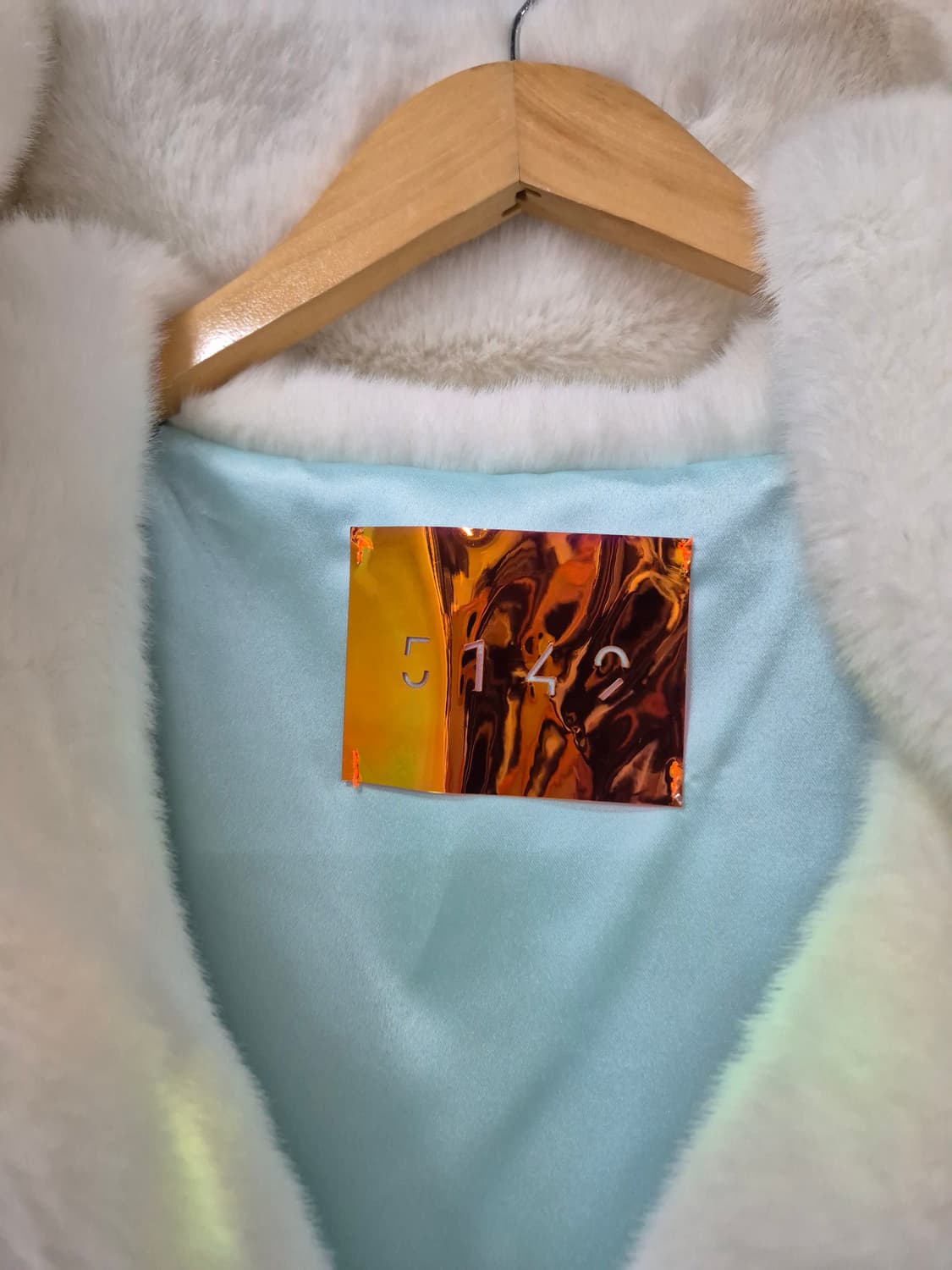 우버하우스 날개 에코퍼 베스트 상품이미지4