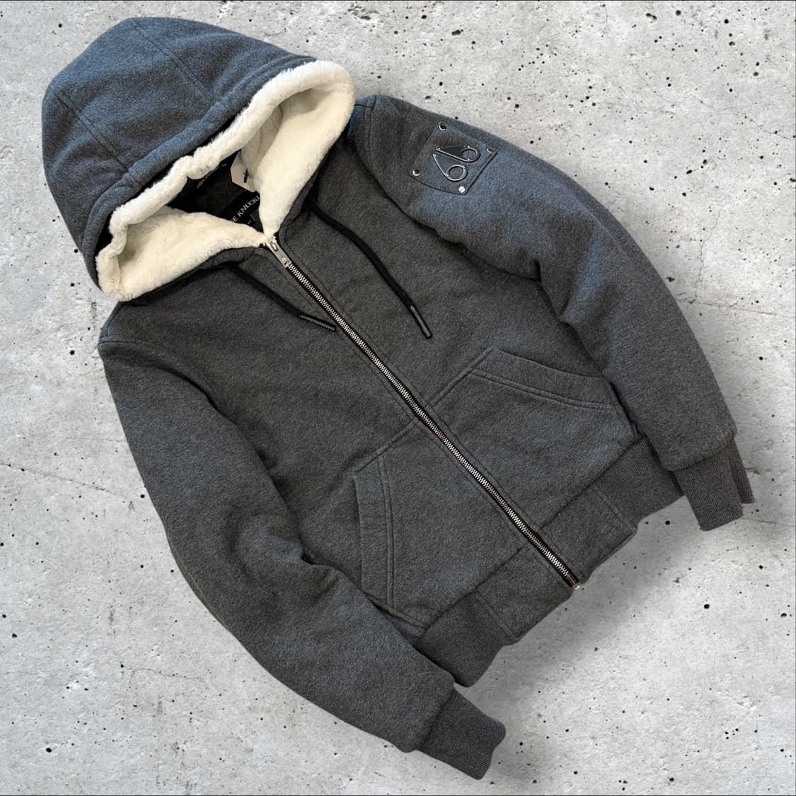 [S] 무스너클 버니스웨터 후드집업 그레이 퍼 안감 D677 상품이미지1