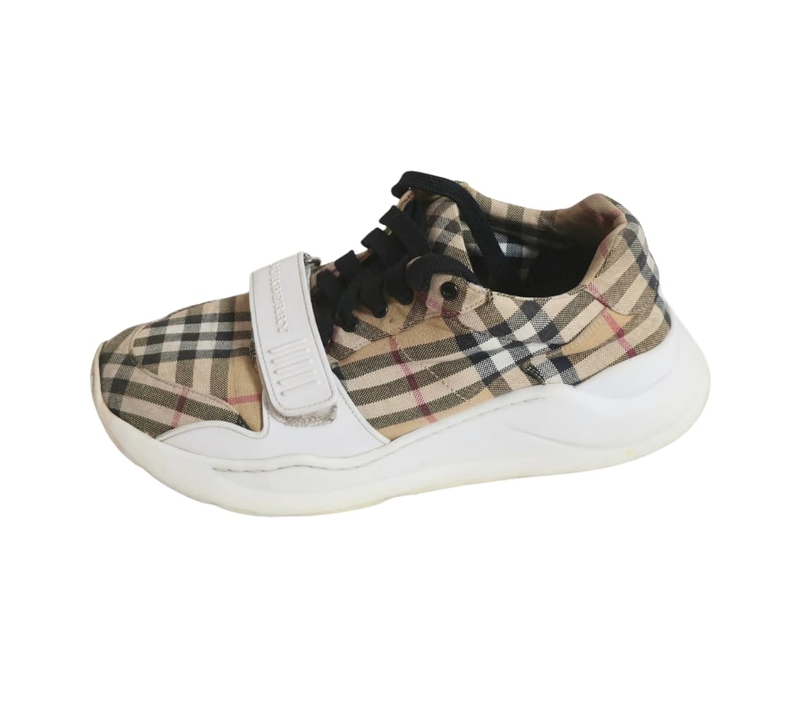 정품 버버리 스니커즈265 상품이미지2