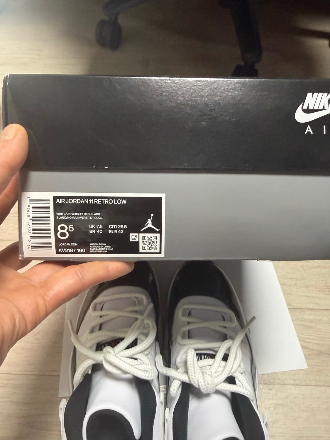 조던 콩코드로우 브레드 (265mm) 팝니다 상품이미지7