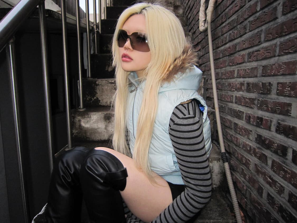 2000s 빈티지 로카웨어 퍼 크롭 패딩 베스트 상품이미지7