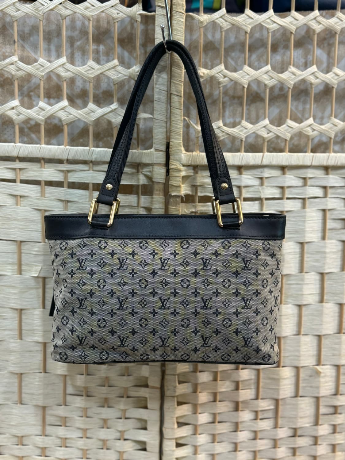 정품 루이비통 미니 린 루실 숄더백 팝니다 상품이미지3