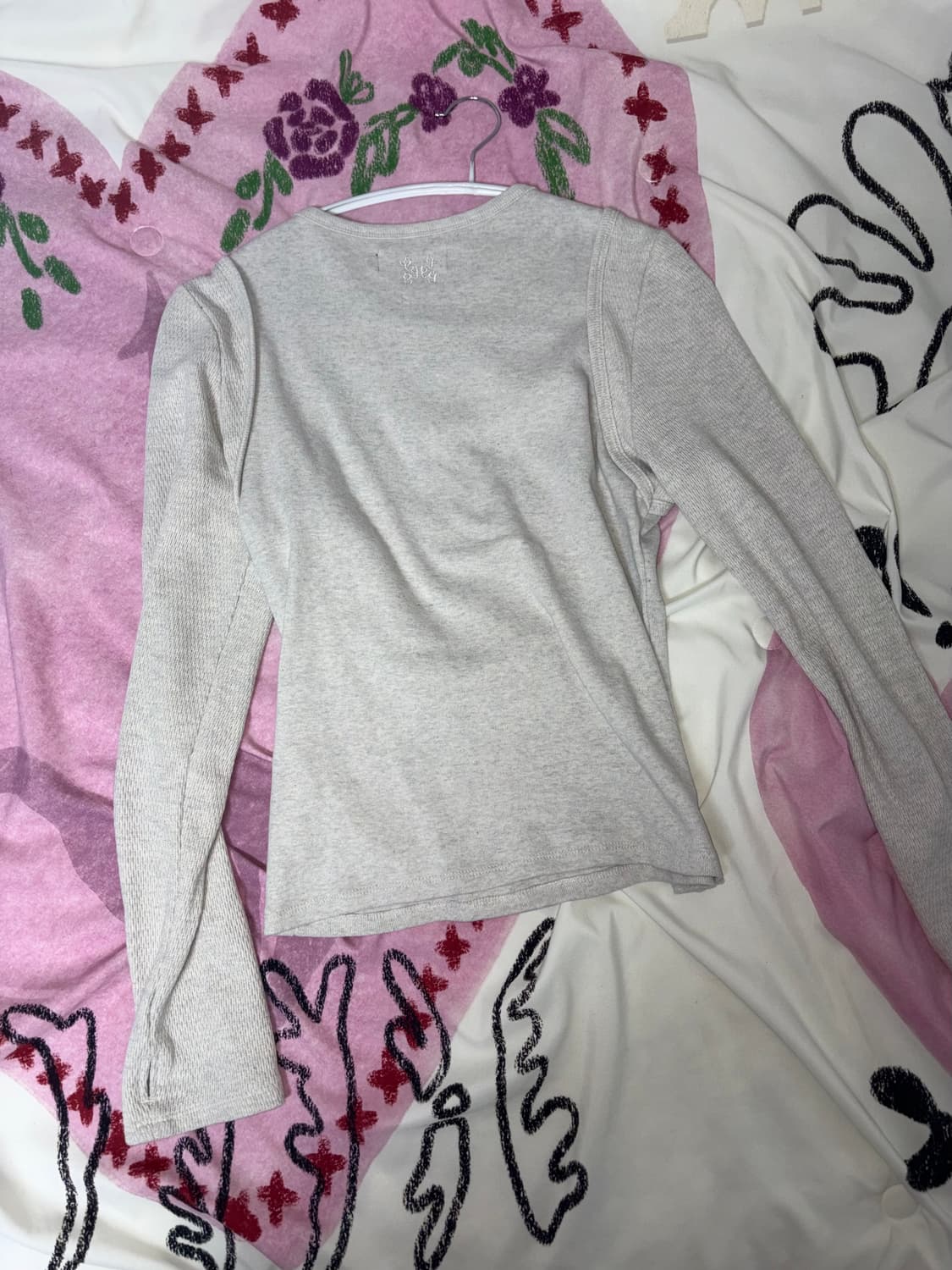 999휴머니티 라인 롱슬리브 오트밀 상품이미지4