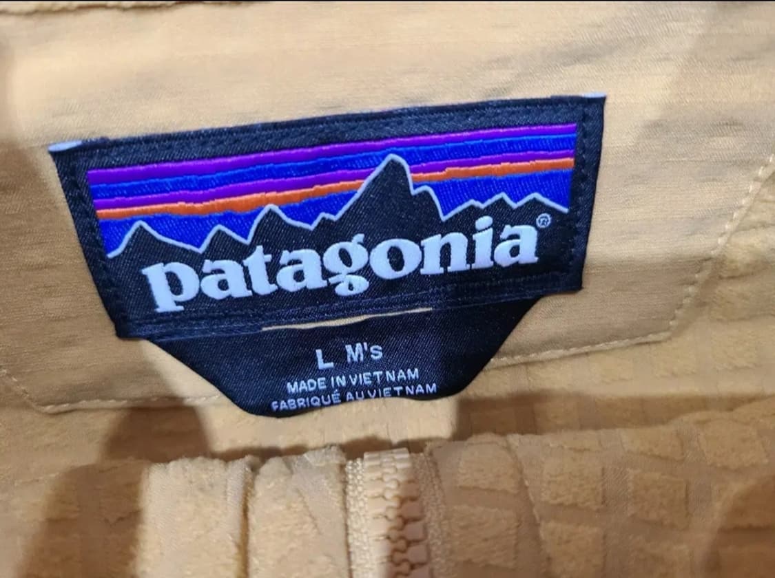 파타고니아 R1 테크페이스 자켓 (노란 겨자색) 상품이미지4