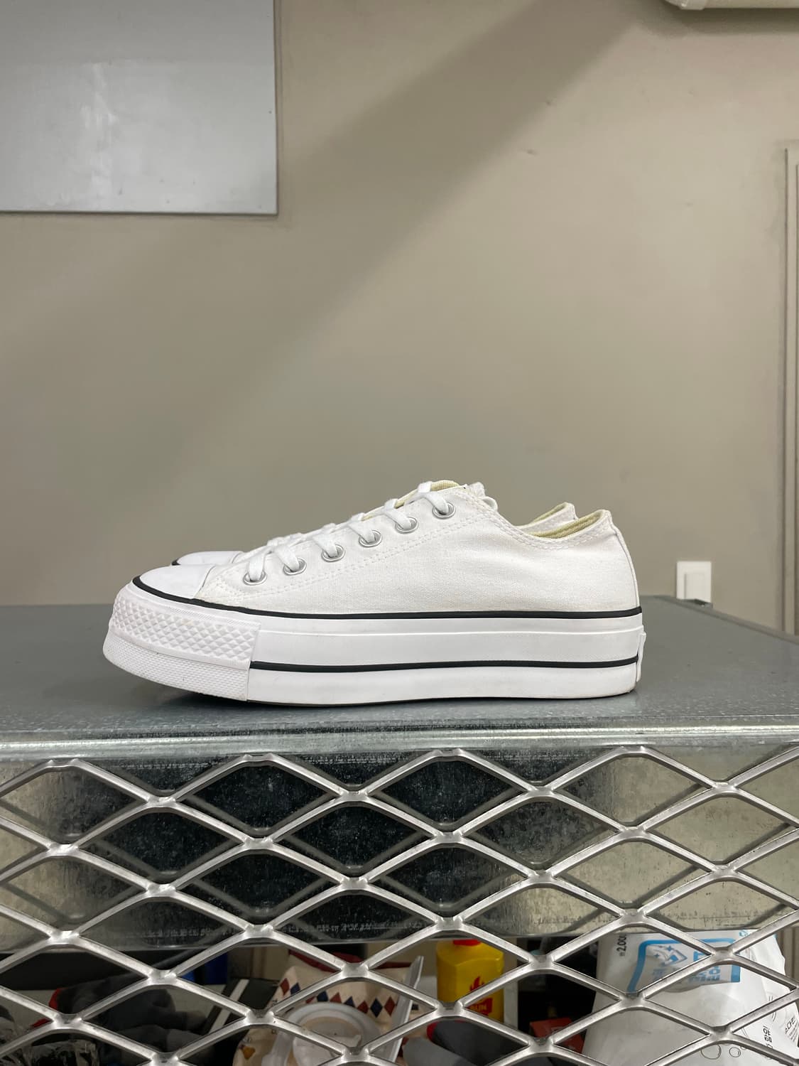 컨버스 척테일러 올스타 리프트 화이트240 상품이미지1